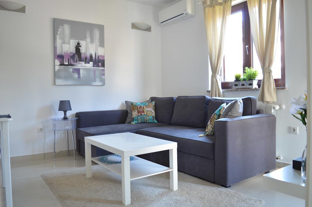 Apartments Villa Alba 포레치 외부 사진