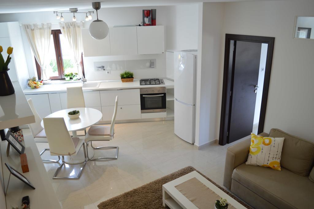 Apartments Villa Alba 포레치 외부 사진